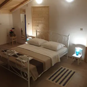 Gostinjska kuća Casetta Novaki Motovunski